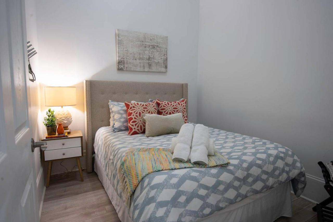 הוילה ניו אורלינס Five Br - Sleeps 10! Steps From French Quarter מראה חיצוני תמונה