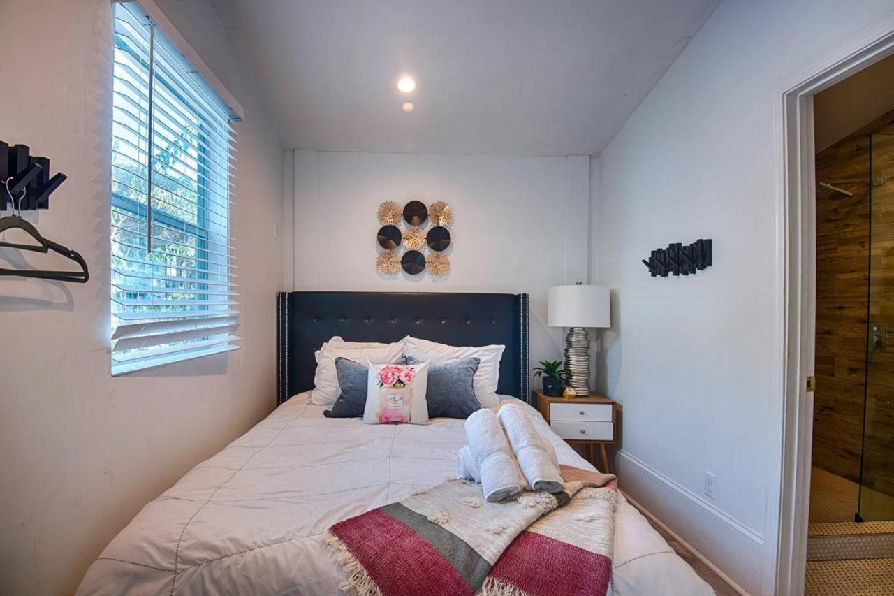 הוילה ניו אורלינס Five Br - Sleeps 10! Steps From French Quarter מראה חיצוני תמונה
